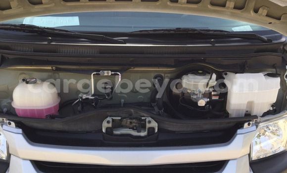 Buy Used Toyota Hiace White Car in Addis–Ababa in Ethiopia Buy Used Toyota Hiace White Car in Addis–Ababa in Ethiopia