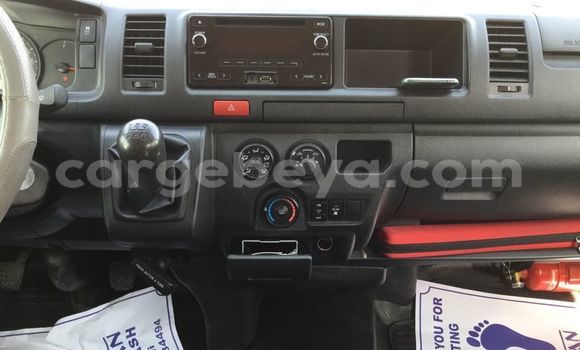 Buy Used Toyota Hiace White Car in Addis–Ababa in Ethiopia Buy Used Toyota Hiace White Car in Addis–Ababa in Ethiopia