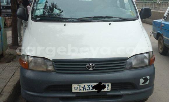 Buy Used Toyota Hiace White Car in Addis–Ababa in Ethiopia Buy Used Toyota Hiace White Car in Addis–Ababa in Ethiopia