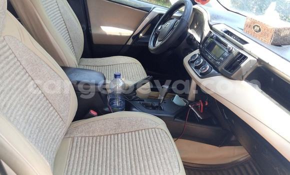 Buy Used Toyota RAV4 White Car in Addis–Ababa in Ethiopia Buy Used Toyota RAV4 White Car in Addis–Ababa in Ethiopia