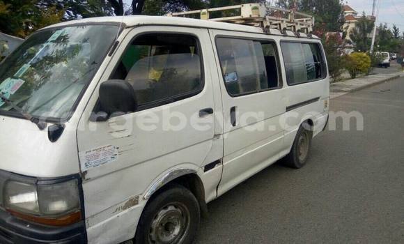 Buy Used Toyota Hiace White Car in Addis–Ababa in Ethiopia Buy Used Toyota Hiace White Car in Addis–Ababa in Ethiopia