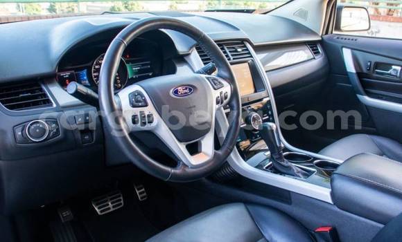 Acheter Occasion Voiture Ford Edge Noir à Addis Ababa, Ethiopie Acheter Occasion Voiture Ford Edge Noir à Addis Ababa, Ethiopie