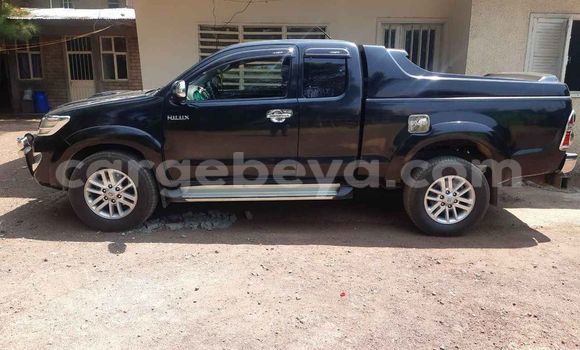 Buy Used Toyota Hilux Blue Car in Addis–Ababa in Ethiopia Buy Used Toyota Hilux Blue Car in Addis–Ababa in Ethiopia