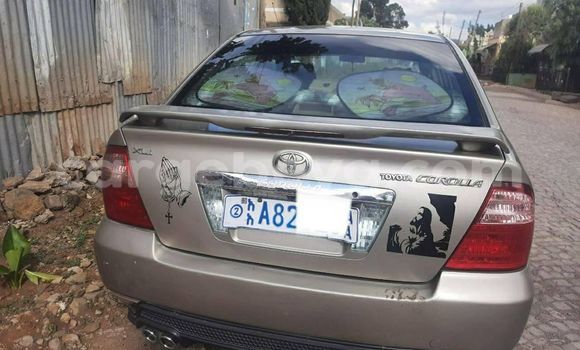 Acheter Occasion Voiture Toyota Corolla Beige à Addis Ababa, Ethiopie Acheter Occasion Voiture Toyota Corolla Beige à Addis Ababa, Ethiopie