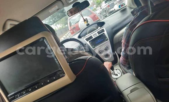 Acheter Occasion Voiture Toyota Belta Rouge à Addis Ababa, Ethiopie Acheter Occasion Voiture Toyota Belta Rouge à Addis Ababa, Ethiopie