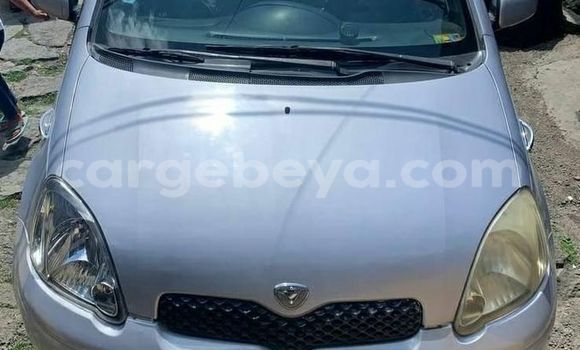 Acheter Occasion Voiture Toyota Vitz Gris à Addis Ababa, Ethiopie Acheter Occasion Voiture Toyota Vitz Gris à Addis Ababa, Ethiopie