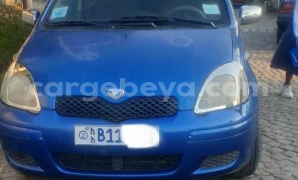 Acheter Occasion Voiture Toyota Vitz Bleu à Addis Ababa, Ethiopie Acheter Occasion Voiture Toyota Vitz Bleu à Addis Ababa, Ethiopie
