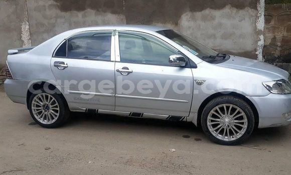 ይግዙ ያገለገለ Toyota Corolla ብር መኪና በ አዲስ አበባ በ ኢትዮጵያ ይግዙ ያገለገለ Toyota Corolla ብር መኪና በ አዲስ አበባ በ ኢትዮጵያ