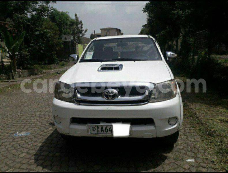 Big with watermark toyota hilux ethiopia addis ababa 8932
