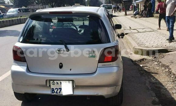 Acheter Occasion Voiture Toyota Vitz Gris à Addis Ababa, Ethiopie Acheter Occasion Voiture Toyota Vitz Gris à Addis Ababa, Ethiopie