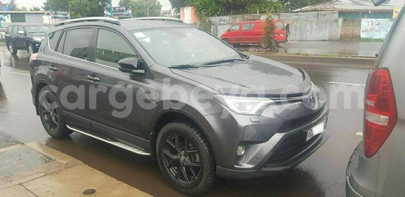 Big with watermark toyota rav4 ethiopia addis ababa 8944
