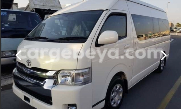 Buy Used Toyota Hiace White Car in Addis–Ababa in Ethiopia Buy Used Toyota Hiace White Car in Addis–Ababa in Ethiopia