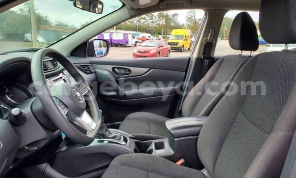 Acheter Import Voiture Nissan Rogue Gris à Addis Ababa, Ethiopie Acheter Import Voiture Nissan Rogue Gris à Addis Ababa, Ethiopie