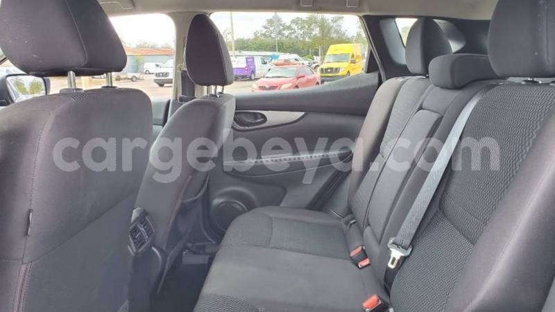 Big with watermark nissan rogue ethiopia addis ababa 9107