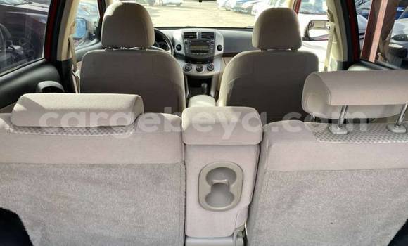 Acheter Import Voiture Toyota RAV4 Rouge à Addiet–Canna, Ethiopie Acheter Import Voiture Toyota RAV4 Rouge à Addiet–Canna, Ethiopie