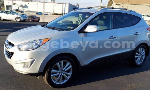 Acheter Import Voiture Hyundai Tucson Gris à Alem d'Addis, Amhara Acheter Import Voiture Hyundai Tucson Gris à Alem d'Addis, Amhara