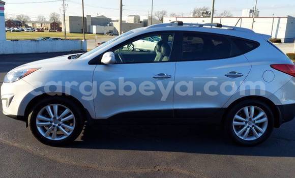 Acheter Import Voiture Hyundai Tucson Gris à Alem d'Addis, Amhara Acheter Import Voiture Hyundai Tucson Gris à Alem d'Addis, Amhara
