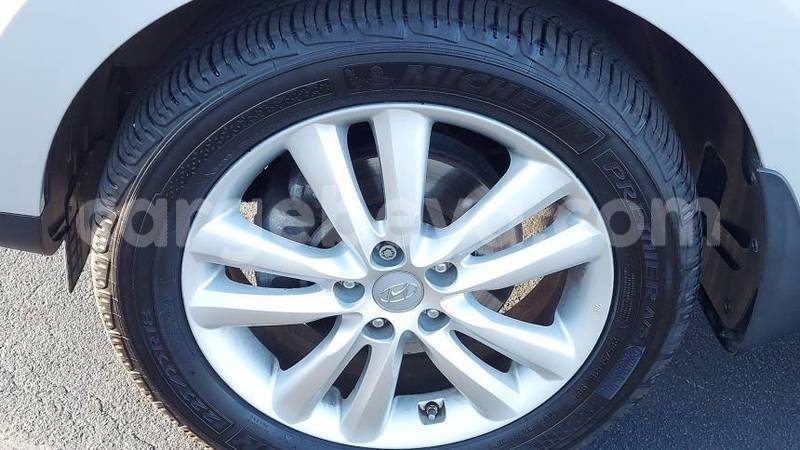 Big with watermark hyundai tucson amhara addis alem 9111