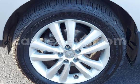 Acheter Import Voiture Hyundai Tucson Gris à Alem d'Addis, Amhara Acheter Import Voiture Hyundai Tucson Gris à Alem d'Addis, Amhara