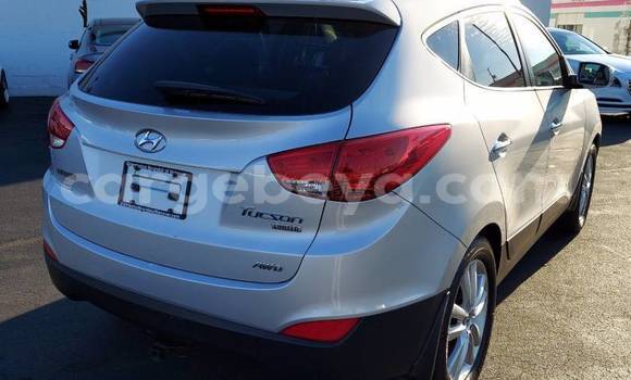 Acheter Import Voiture Hyundai Tucson Gris à Alem d'Addis, Amhara Acheter Import Voiture Hyundai Tucson Gris à Alem d'Addis, Amhara