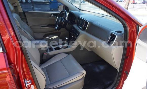 Acheter Import Voiture Kia Sportage Rouge à Ādīgrat, Ethiopie Acheter Import Voiture Kia Sportage Rouge à Ādīgrat, Ethiopie