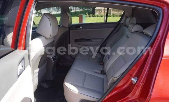 Acheter Import Voiture Kia Sportage Rouge à Ādīgrat, Ethiopie Acheter Import Voiture Kia Sportage Rouge à Ādīgrat, Ethiopie