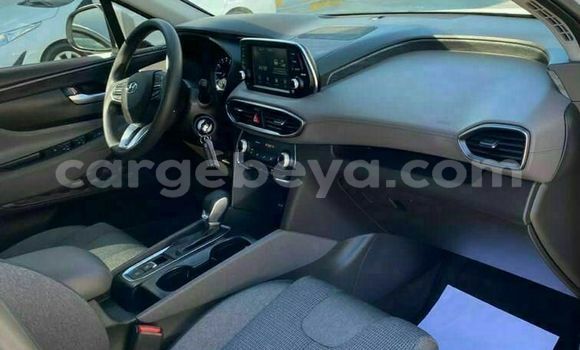 Buy Used Hyundai Santa Fe White Car in Addis–Ababa in Ethiopia Buy Used Hyundai Santa Fe White Car in Addis–Ababa in Ethiopia