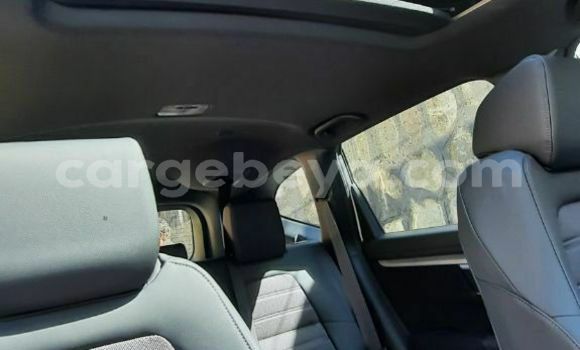 Buy New Honda CR–V White Car in Addis–Ababa in Ethiopia Buy New Honda CR–V White Car in Addis–Ababa in Ethiopia