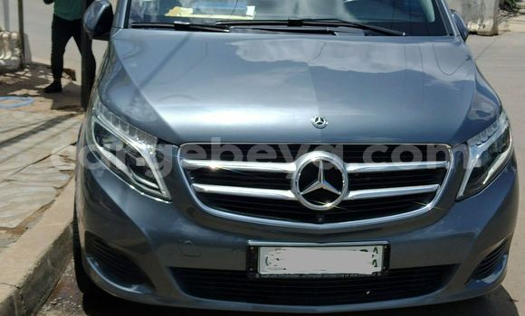 Buy Used Mercedes-Benz 250 Beige Car in Addis–Ababa in Ethiopia Buy Used Mercedes-Benz 250 Beige Car in Addis–Ababa in Ethiopia