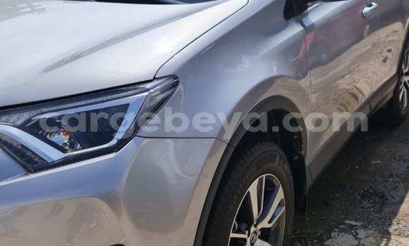 Buy Used Toyota RAV4 Silver Car in Addis–Ababa in Ethiopia Buy Used Toyota RAV4 Silver Car in Addis–Ababa in Ethiopia