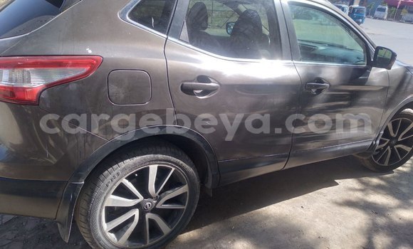 ይግዙ ያገለገለ Nissan Qashqai ሌላ መኪና በ አዲስ አበባ በ ኢትዮጵያ ይግዙ ያገለገለ Nissan Qashqai ሌላ መኪና በ አዲስ አበባ በ ኢትዮጵያ