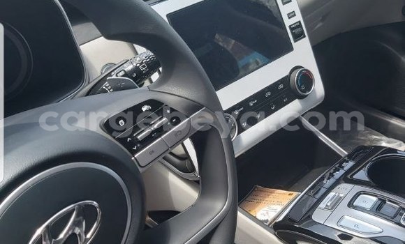 Buy Used Hyundai Tucson Beige Car in Addis–Ababa in Ethiopia Buy Used Hyundai Tucson Beige Car in Addis–Ababa in Ethiopia