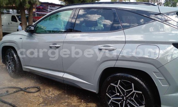 Buy Used Hyundai Tucson Beige Car in Addis–Ababa in Ethiopia Buy Used Hyundai Tucson Beige Car in Addis–Ababa in Ethiopia