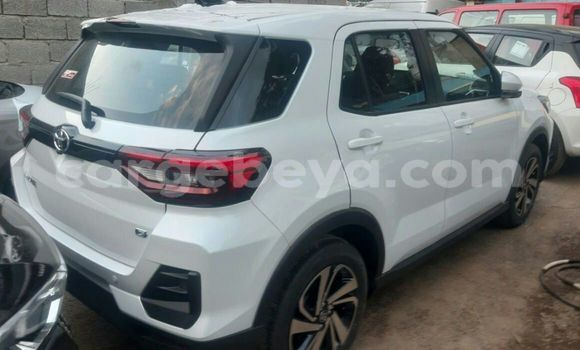 Haaraa Toyota WiLL Other Makiinaa iti Addis–Ababa keessatti Ethiopia keessatti Haaraa Toyota WiLL Other Makiinaa iti Addis–Ababa keessatti Ethiopia keessatti