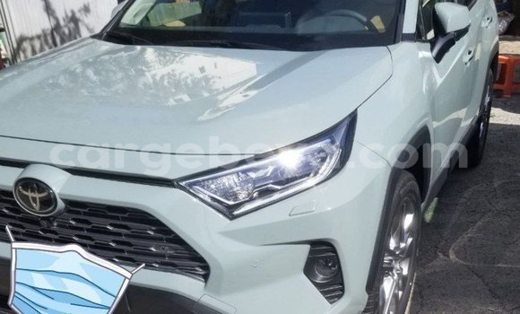 Buy New Toyota RAV4 Green Car in Addis–Ababa in Ethiopia Buy New Toyota RAV4 Green Car in Addis–Ababa in Ethiopia
