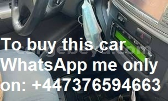 Buy Used Toyota Hilux Silver Car in Addis–Ababa in Ethiopia Buy Used Toyota Hilux Silver Car in Addis–Ababa in Ethiopia