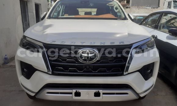 Buy New Toyota Fortuner White Car in Addis–Ababa in Ethiopia Buy New Toyota Fortuner White Car in Addis–Ababa in Ethiopia