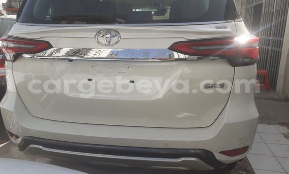 Buy New Toyota Fortuner White Car in Addis–Ababa in Ethiopia Buy New Toyota Fortuner White Car in Addis–Ababa in Ethiopia