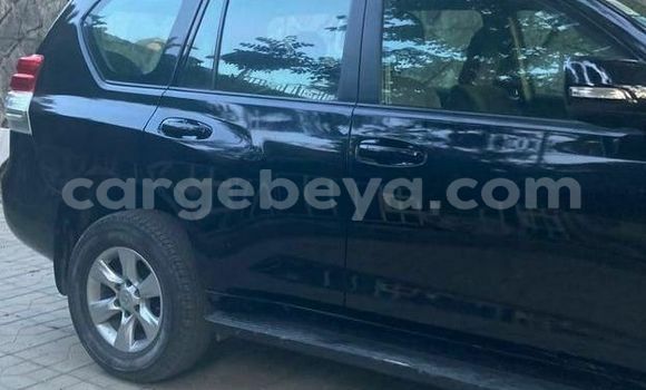 ይግዙ ያገለገለ Toyota Land Cruiser Prado ጥቁር መኪና በ አዲስ አበባ በ ኢትዮጵያ ይግዙ ያገለገለ Toyota Land Cruiser Prado ጥቁር መኪና በ አዲስ አበባ በ ኢትዮጵያ