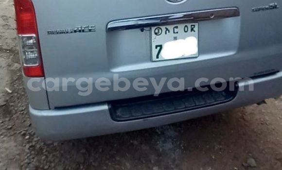 Buy Used Toyota Hiace Silver Car in Addis–Ababa in Ethiopia Buy Used Toyota Hiace Silver Car in Addis–Ababa in Ethiopia