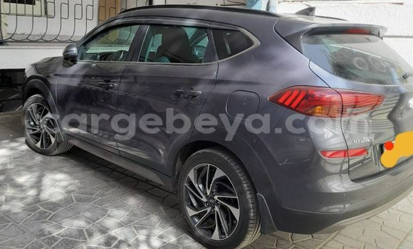 ይግዙ ያገለገለ Hyundai Tucson ሌላ መኪና በ አዲስ አበባ በ ኢትዮጵያ ይግዙ ያገለገለ Hyundai Tucson ሌላ መኪና በ አዲስ አበባ በ ኢትዮጵያ