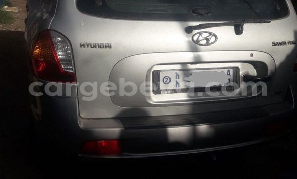 Buy Used Hyundai Santa Fe Silver Car in Addis–Ababa in Ethiopia Buy Used Hyundai Santa Fe Silver Car in Addis–Ababa in Ethiopia