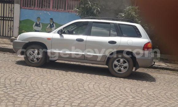 ይግዙ ያገለገለ Hyundai Santa Fe ብር መኪና በ አዲስ አበባ በ ኢትዮጵያ ይግዙ ያገለገለ Hyundai Santa Fe ብር መኪና በ አዲስ አበባ በ ኢትዮጵያ