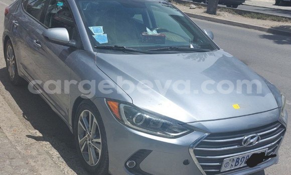 ይግዙ ያገለገለ Hyundai Elantra ሌላ መኪና በ አዲስ አበባ በ ኢትዮጵያ ይግዙ ያገለገለ Hyundai Elantra ሌላ መኪና በ አዲስ አበባ በ ኢትዮጵያ