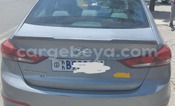 ይግዙ ያገለገለ Hyundai Elantra ሌላ መኪና በ አዲስ አበባ በ ኢትዮጵያ ይግዙ ያገለገለ Hyundai Elantra ሌላ መኪና በ አዲስ አበባ በ ኢትዮጵያ
