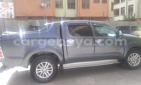 Buy Used Toyota Hilux Other Car in Addis–Ababa in Ethiopia Buy Used Toyota Hilux Other Car in Addis–Ababa in Ethiopia