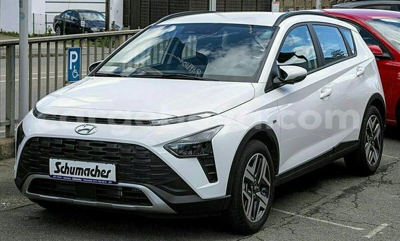 Buy New Hyundai XG White Car in Addis–Ababa in Ethiopia Buy New Hyundai XG White Car in Addis–Ababa in Ethiopia