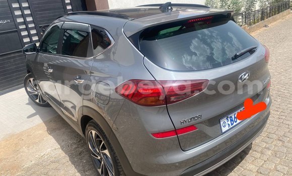 ይግዙ ያገለገለ Hyundai Tucson ሌላ መኪና በ አዲስ አበባ በ ኢትዮጵያ ይግዙ ያገለገለ Hyundai Tucson ሌላ መኪና በ አዲስ አበባ በ ኢትዮጵያ
