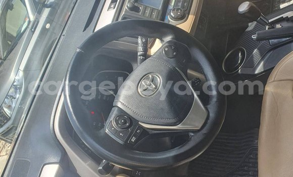 Buy Used Toyota RAV4 Brown Car in Addis–Ababa in Ethiopia Buy Used Toyota RAV4 Brown Car in Addis–Ababa in Ethiopia