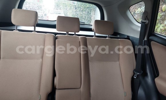 ይግዙ ያገለገለ Toyota RAV4 ሌላ መኪና በ አዲስ አበባ በ ኢትዮጵያ ይግዙ ያገለገለ Toyota RAV4 ሌላ መኪና በ አዲስ አበባ በ ኢትዮጵያ